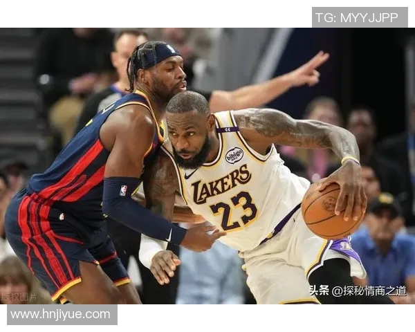 湖人击败勇士赢得对决,詹姆斯上演绝杀带队晋级季后赛!